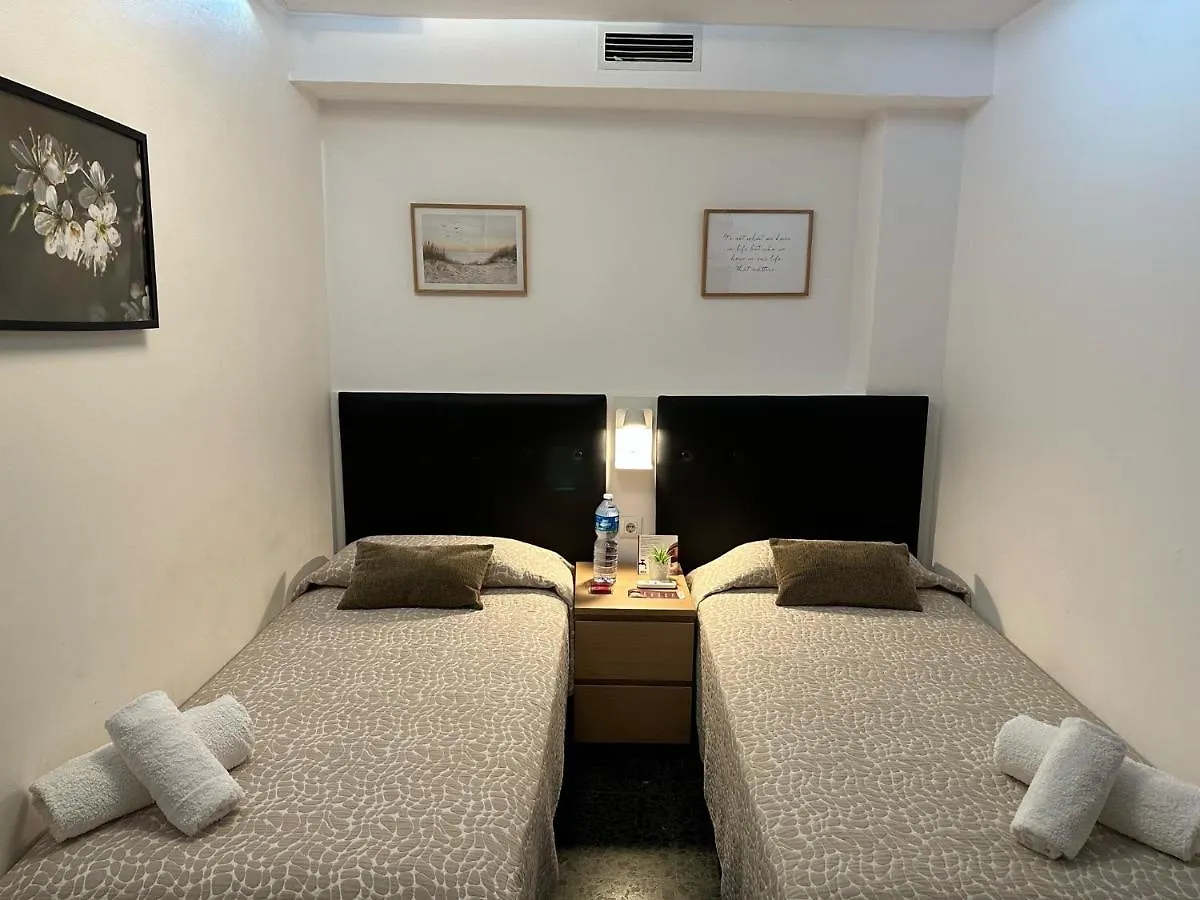 Hostal Alogar Βαρκελώνη Πανσιόν
