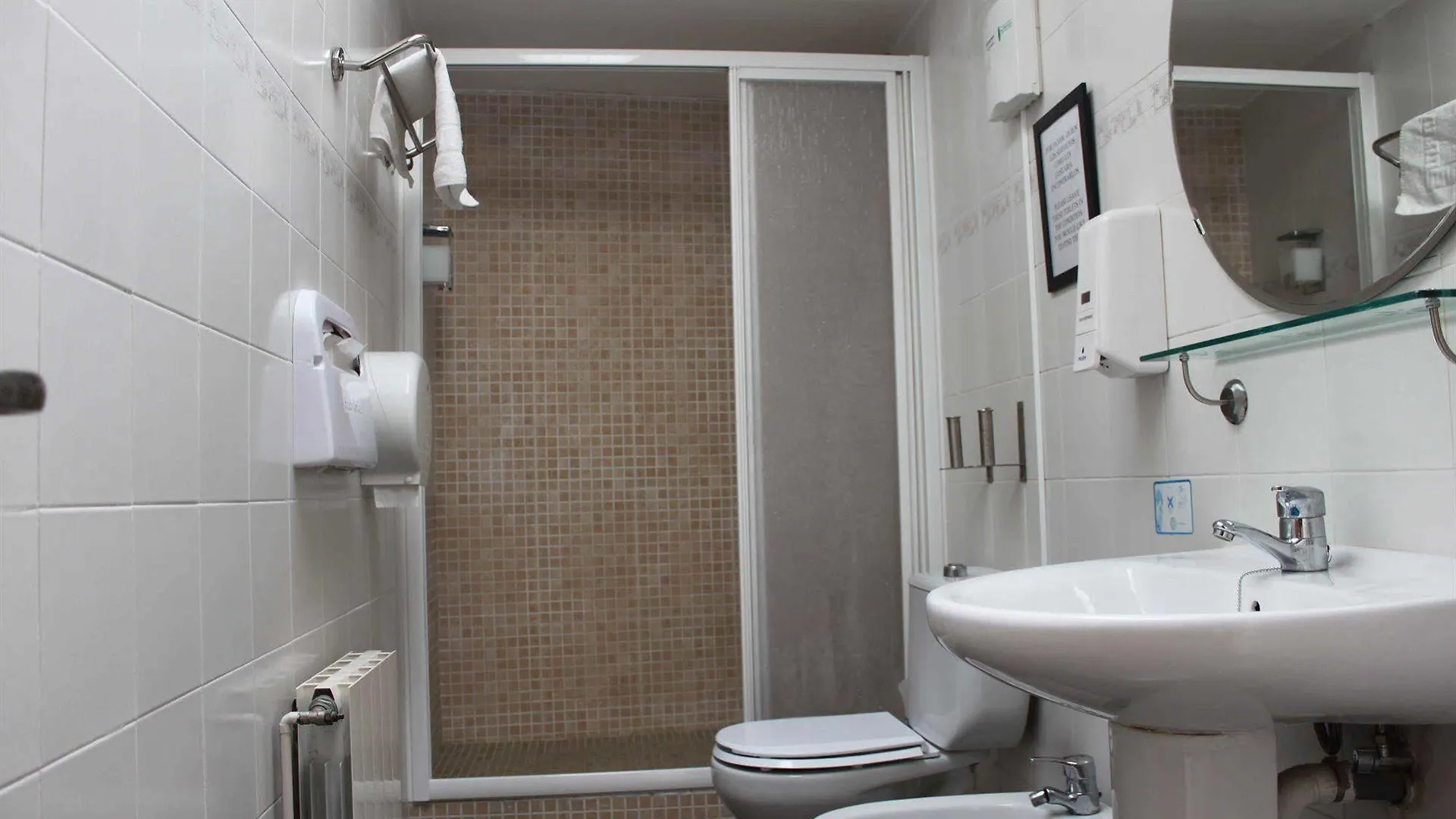 Hostal Alogar Βαρκελώνη Πανσιόν