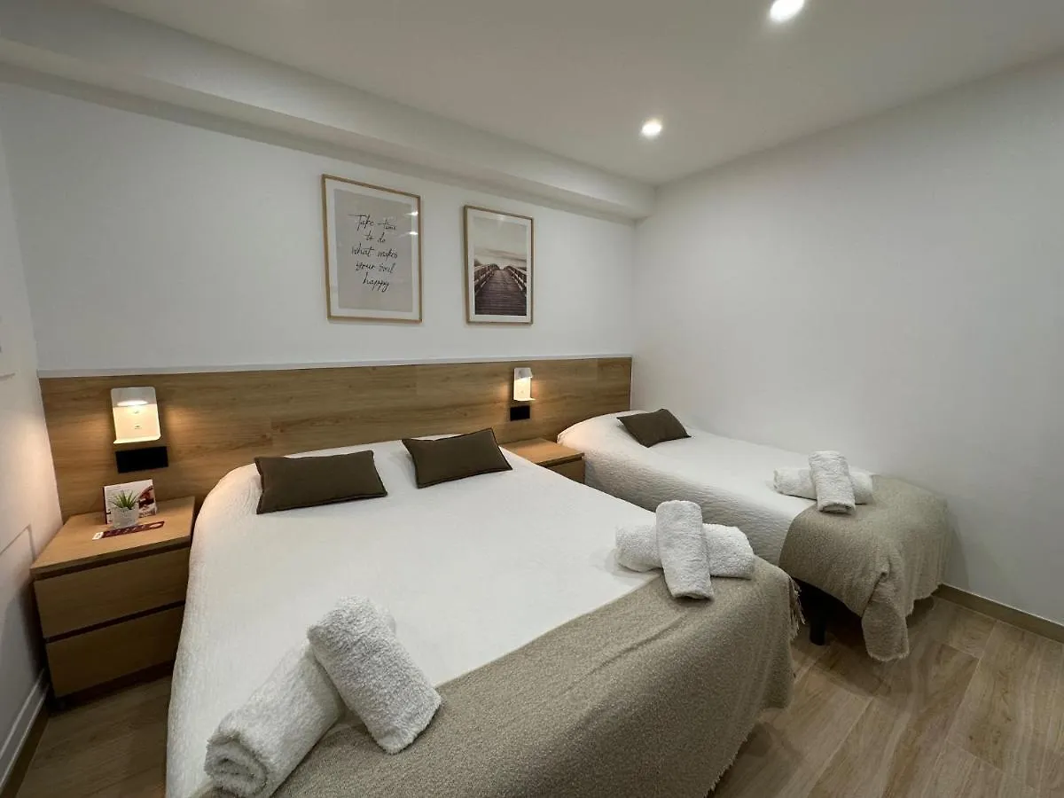 Hostal Alogar Барселона 2*,  Испания